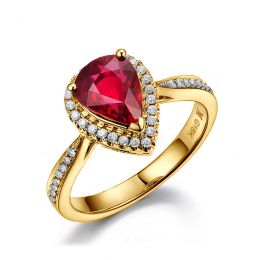 Bague Comtesse Rubis Poire et Diamants. Or jaune