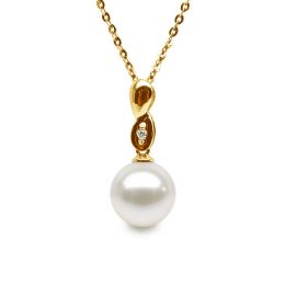 Pendentif entortillé en perle blanche - Or jaune 18cts, diamant