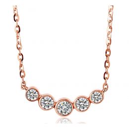 Collier pendentif Or rose. 5 diamants sertis clos 0.26ct | Gemperles