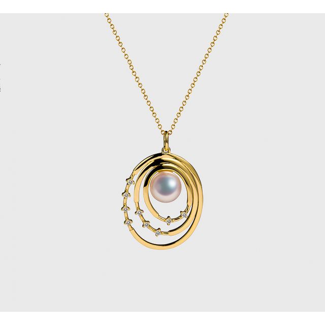 Pendentif perle Akoya Or jaune et diamants. Triple cercle