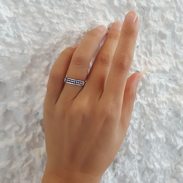 Bague Saphirs en rivière - Or blanc 18 carats