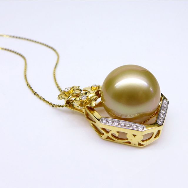 Pendentif parfum précieux -  Or jaune & diamants - Perle dorée