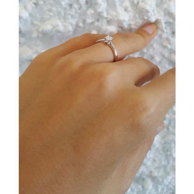 Solitaire or blanc diamant - Bague symbole du cœur et de l'amour