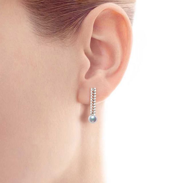 Boucle d oreille perle du Japon. Or blanc, diamant - Hatsune Miku