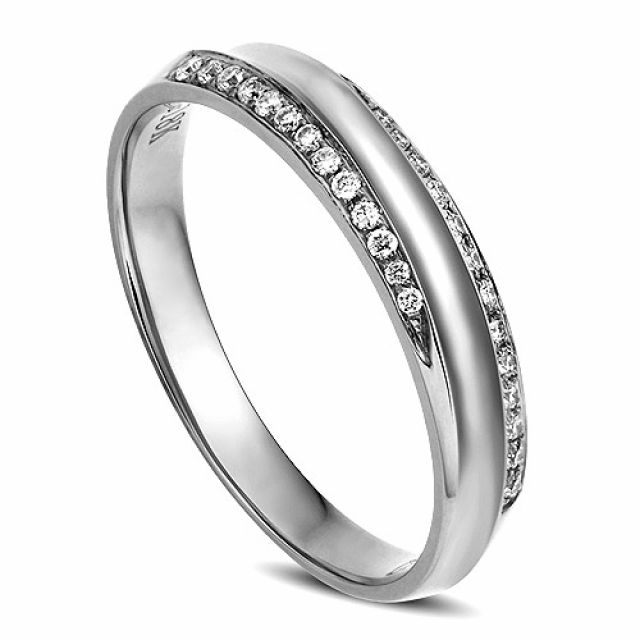 Alliance Femme. Or blanc. Diamants 0.11ct