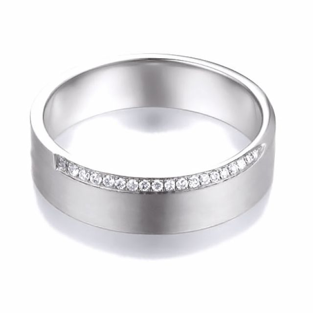 Alliance Clizia - Or Blanc Brossé 18cts pour Femme - Liseré de 19 Diamants | Gemperles