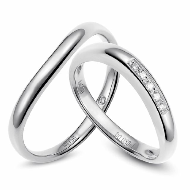 Alliance Homme. Platine. Diamant 0.011ct