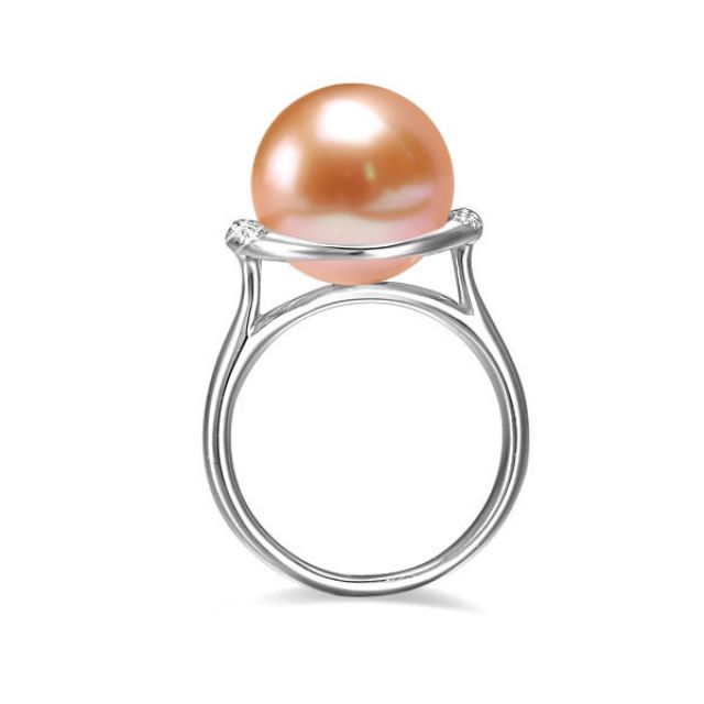 Bague perle de culture rose et or blanc - Plateau circulaire en diamants