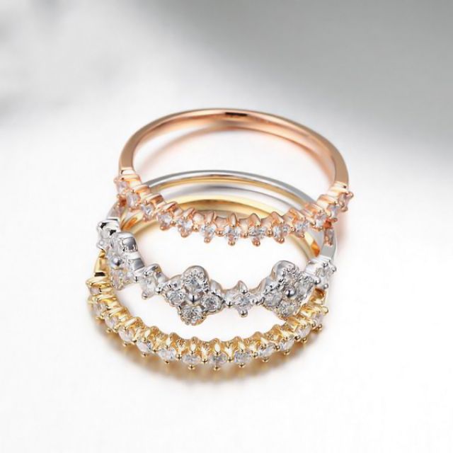 Bague 3 anneaux or jaune, blanc et rose. Myriade diamants | Classic Three Light