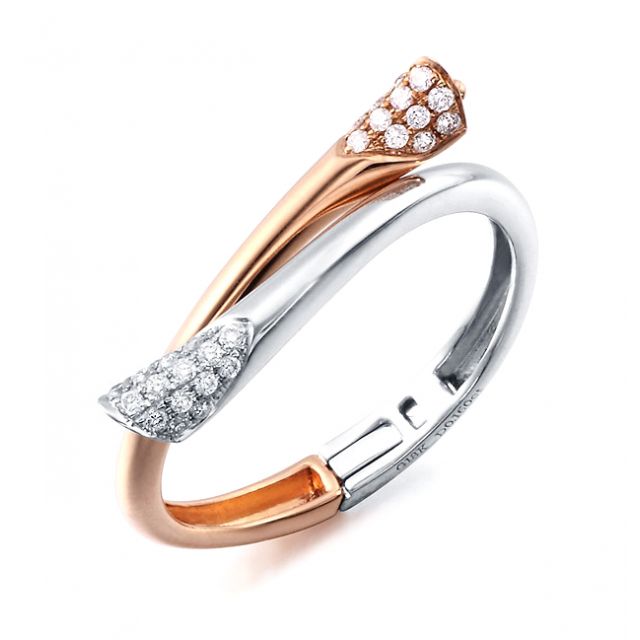 Bague moderne deux ors rose et blanc - Cœur pendentif diamanté