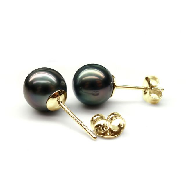 Boucles oreilles clous or jaune. Perles de Tahiti noires