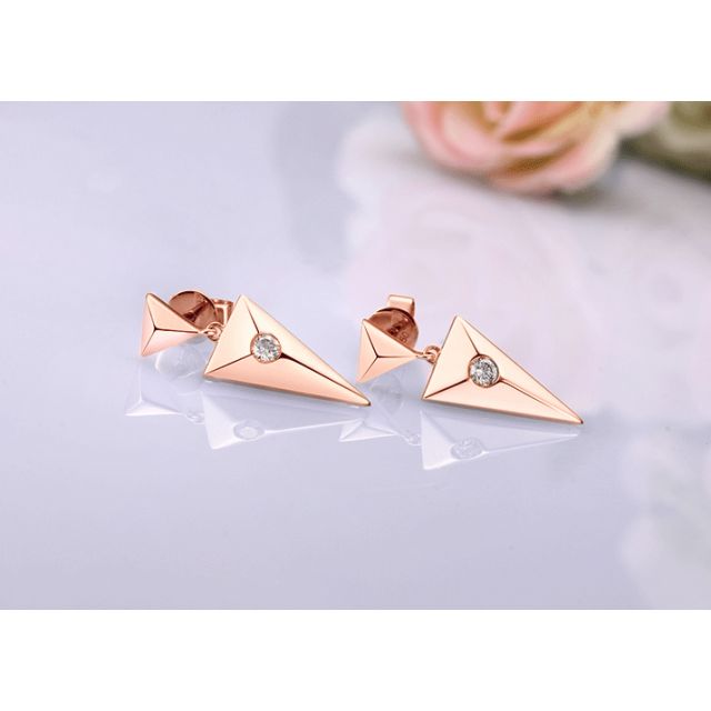 Pendants d'oreilles triangles Or rose. Diamants 0.10ct