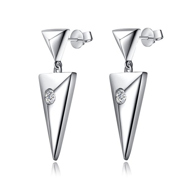 Pendants d'oreilles triangles Or blanc. Diamants 0.10ct