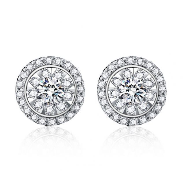 Boucles Oreilles Puces Pavées. Diamants 0.80ct fleurs. Or blanc 18cts