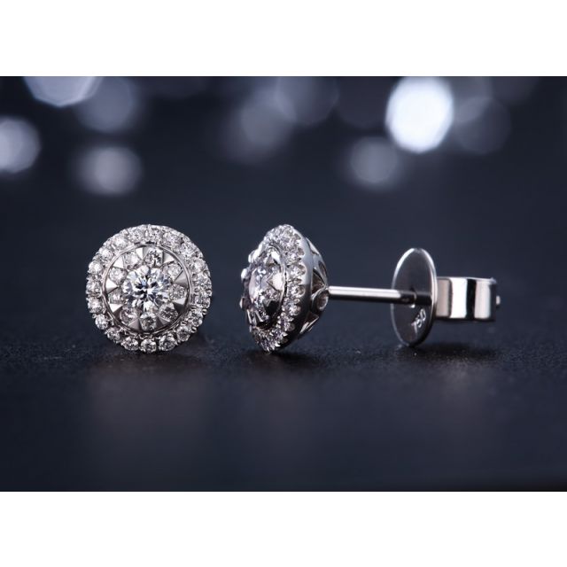 Boucles Oreilles Puces Pavées. Diamants 0.80ct fleurs. Or blanc 18cts