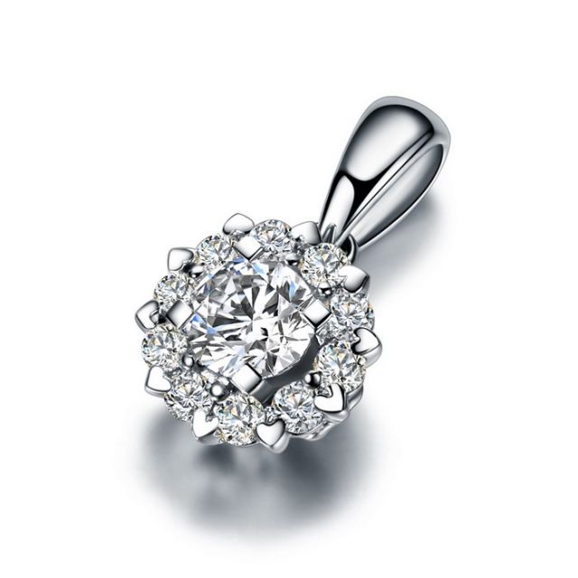 Pendentif Coeur Caillouté Or blanc et Diamants 0.33ct