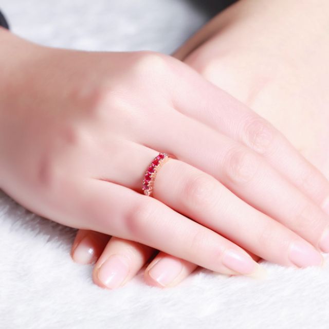 Bague rubis diamants - Sophistiquée et glamour - Or rose