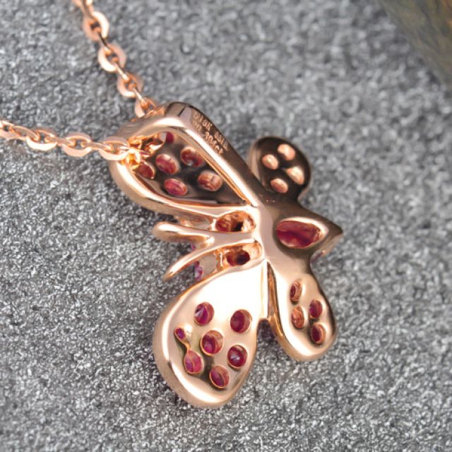 Pendentif papillon or rose - Rubis de Birmanie