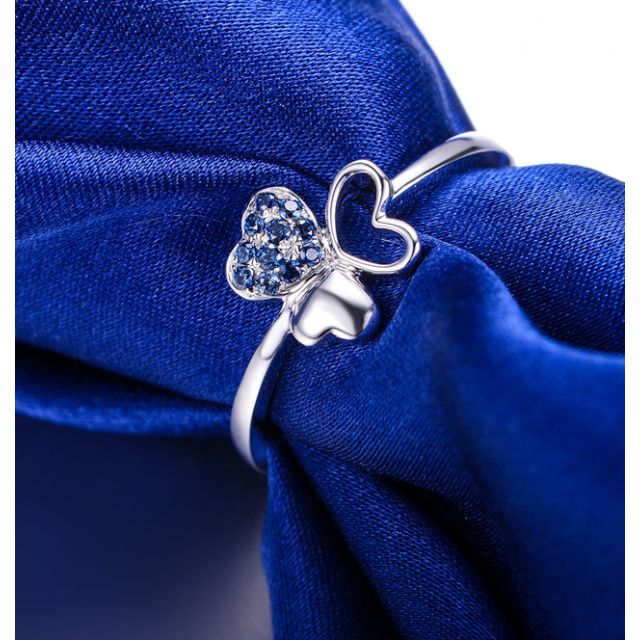 Bague 3 coeurs de trèfle ☘ Or blanc et saphirs bleus