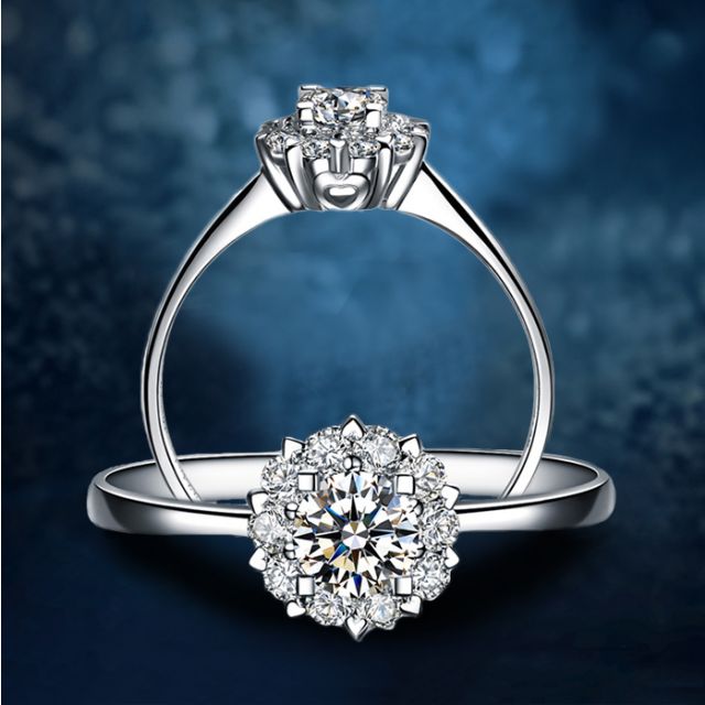 Solitaire bague or blanc - Coeur caillouté - Pavage diamants 0.33ct