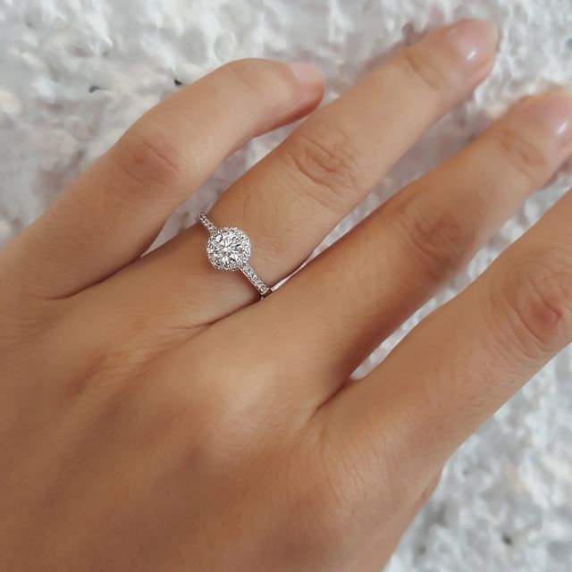 Bague de fiancaille Solitaire Platine. Ancolie | Gemperles