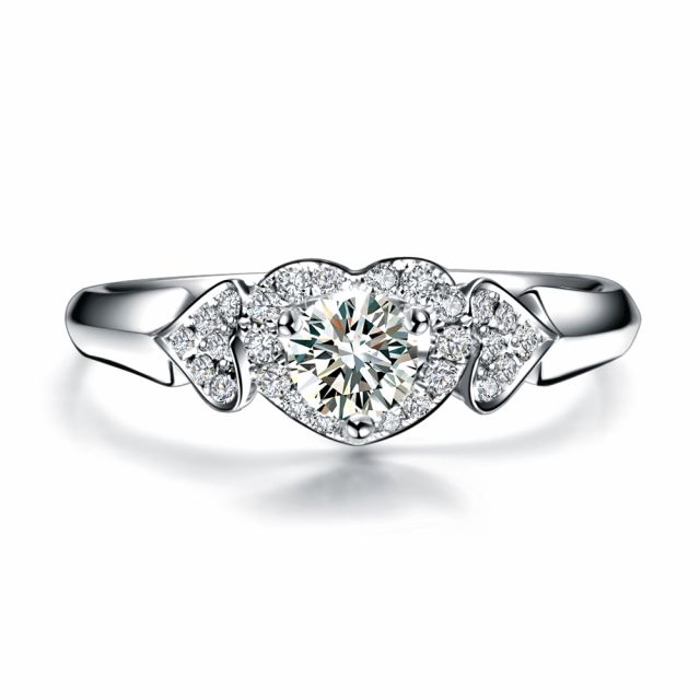 Bague Solitaire Coeurs Splendides - Or Blanc, Diamants | Gemperles