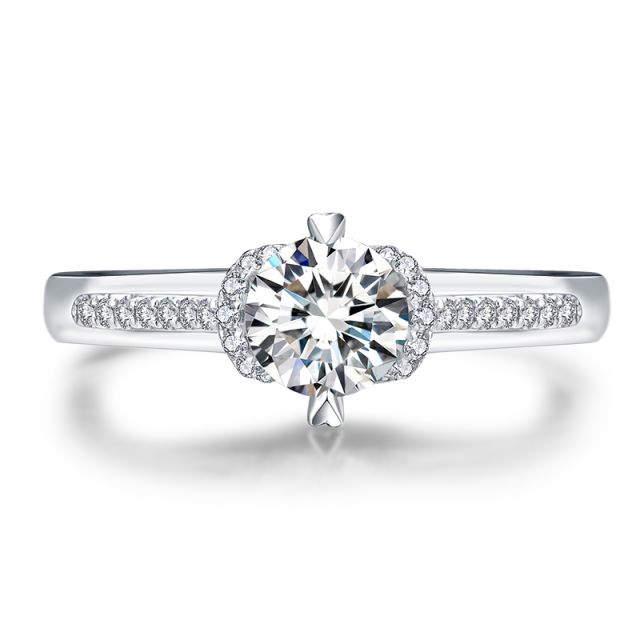 Bague Solitaire Amélia - Or Blanc 0.45ct & Diamant Central 0.35ct | Gemperles