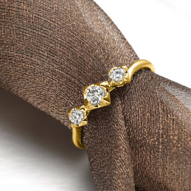 Bague fiançailles trilogie - Diamants 0.20ct - Or jaune 18 carats