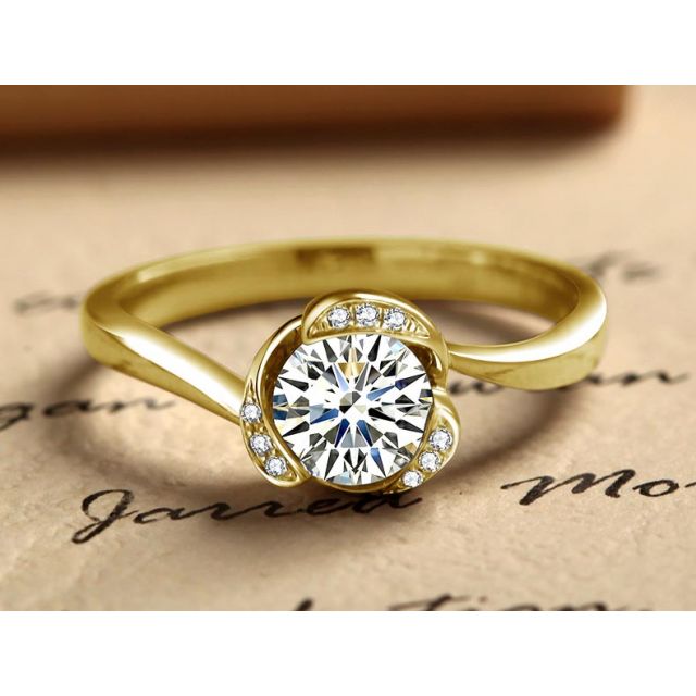 Bague Solitaire Délicatesse Or Jaune 18cts - Forme Coeur - Diamants | Gemperles