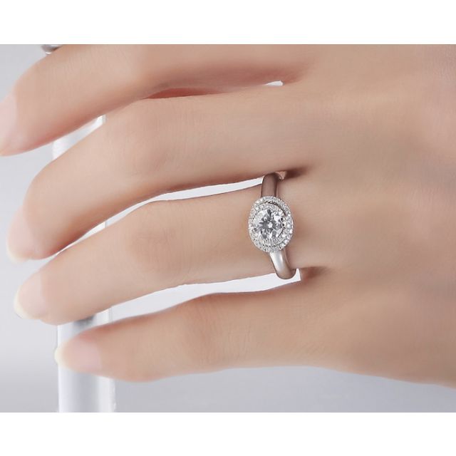 Bague Solitaire Gracieuse Majesté - Or Blanc & Diamants Enroulés | Gemperles