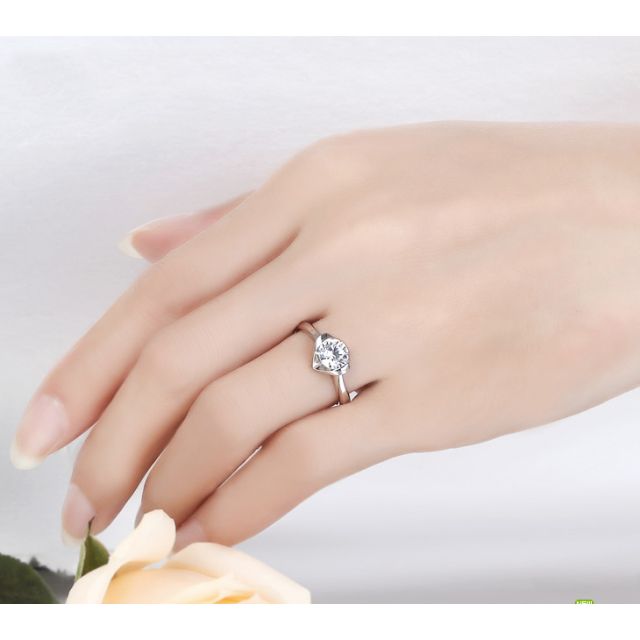 Bague Solitaire Coeur Majestueux - Or Blanc & Diamant | Gemperles