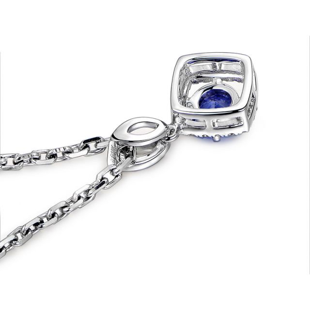 Pendentif losange Or blanc, saphir et diamants