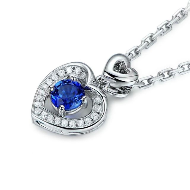 Pendentif Coeur saphir et diamants. Or blanc