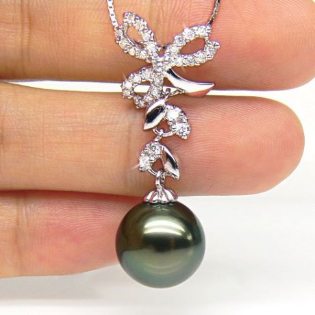 Pendentif création florale - Perle de Tahiti - Or blanc, diamants