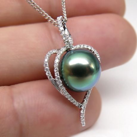 Pendentif coeur - Déclaration d'amour - Perle Tahiti - Or blanc, diamants