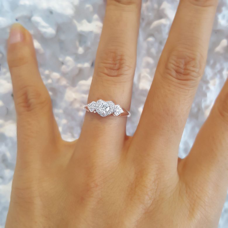 Bague Solitaire Coeurs Splendides - Or Blanc, Diamants | Gemperles - 6
