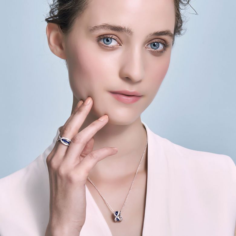 Bague sens de nos vies. Saphirs bleus, diamants et Or blanc  - 6