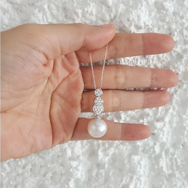 Pendentif de joaillerie en or blanc, diamants et perle d’Australie - 4