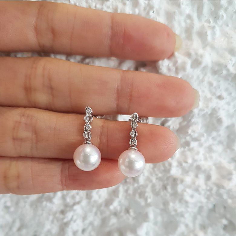 Pendants oreilles Miya. Perles Akoya Japon. Or blanc, diamants - 11