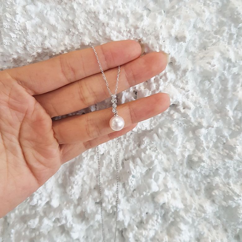 Pendentif danse du serpent. Perle Akoya, Or blanc, diamants. - 8