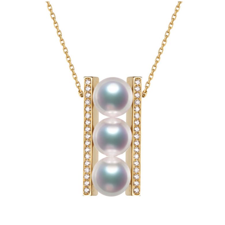 Pendentif 3 perles Akoya. Barettes or jaune sertis diamants. Otohiko - 1