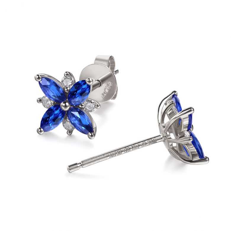 Boucle oreille fleur saphir bleu, diamant, or blanc - Véronique des ruisseaux - 5