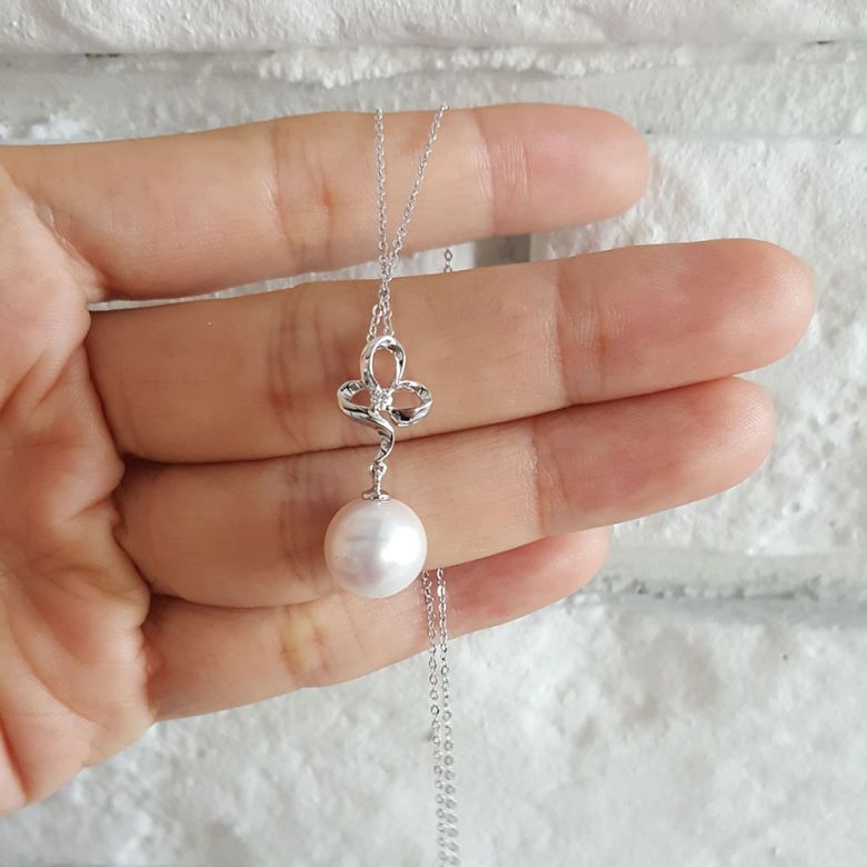 Pendentif or blanc 3 pétales de fleur - Perle de culture, diamant - 2