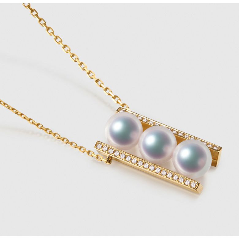 Pendentif 3 perles Akoya. Barettes or jaune sertis diamants. Otohiko - 5