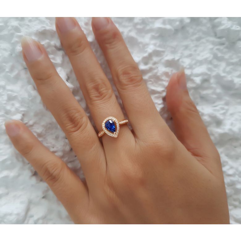 Bague de fiancailles saphir forme poire. Or jaune, diamants - 4