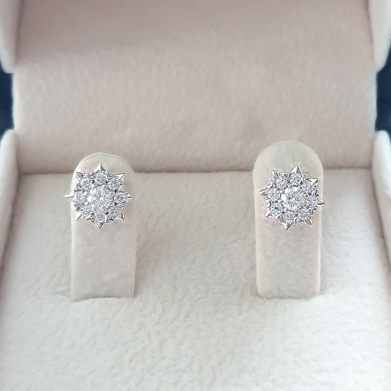 Boucles d'oreilles meravigliosa. Or blanc, diamants 0.26ct - 7
