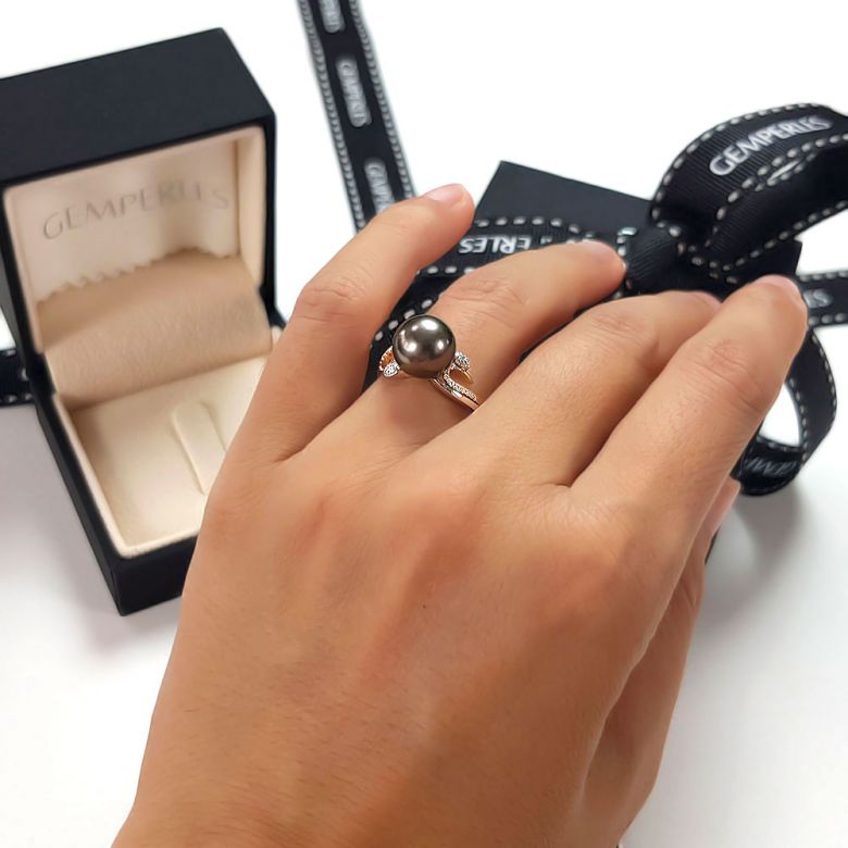 Bague deux ors - Perle de Tahiti noire, paon - Diamants - 2