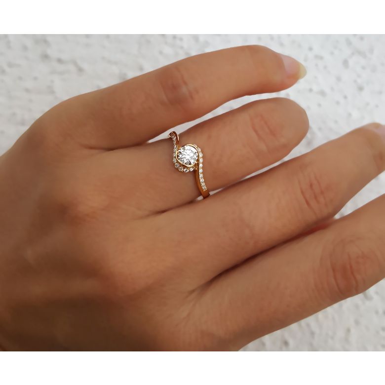 Diamants 0.57ct sur Solitaire Bague Or Jaune - A Une Madone | Gemperles - 5