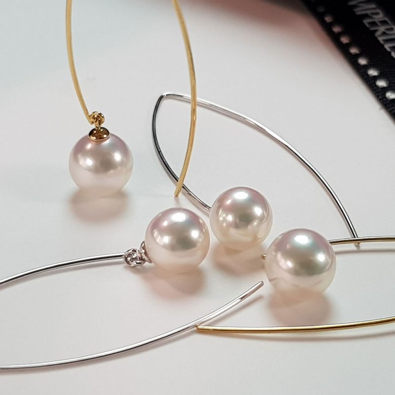 Crochet d'oreille Perle Akoya, Or blanc. Less is more. Minimaliste - 3