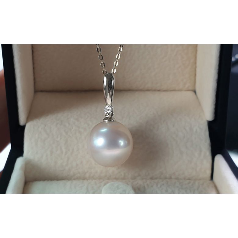 Pendentif Hainan - Tige or blanc, diamant demi clos - Perle blanche - 12